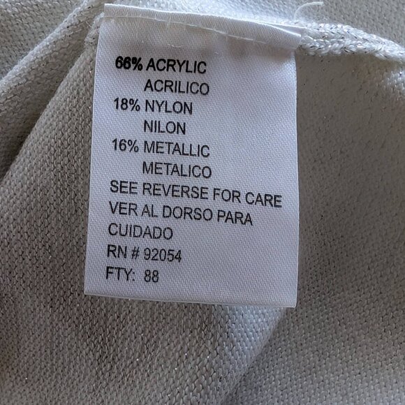 Debbiie & Morgan Metallic Silver woven Acrylic White Sz M Off Shoulder Sweater - Picture 9 of 14